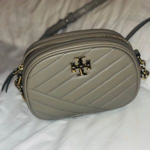 Tory Burch Kira chevron small camera bag